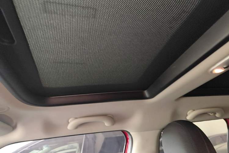 Used MINI 2016 1.5T COOPER Five-Door Edition Headliner