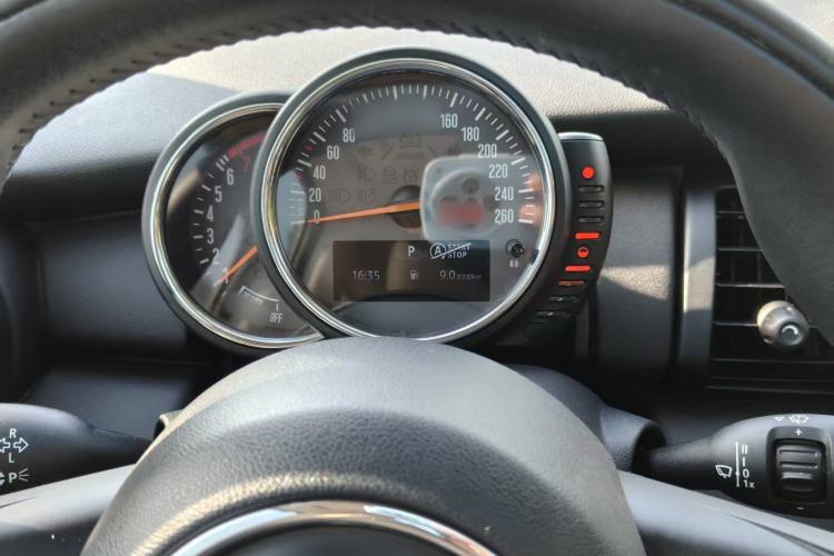 Used MINI 2016 1.2T ONE Pioneer Edition Instrument Cluster