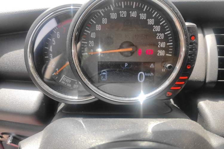 Used MINI 2016 1.2T ONE Pioneer Edition Instrument Cluster