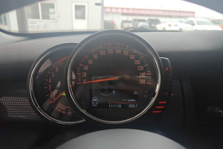 Used MINI 2016 1.5T COOPER Instrument Cluster