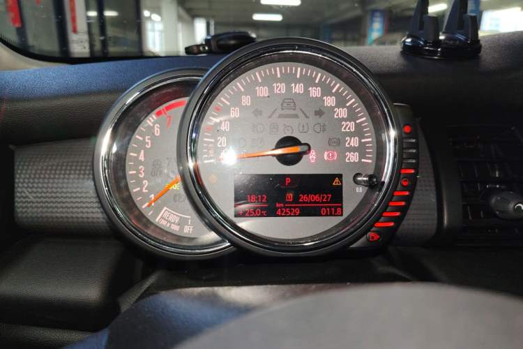 Used MINI 2016 1.5T COOPER Instrument Cluster