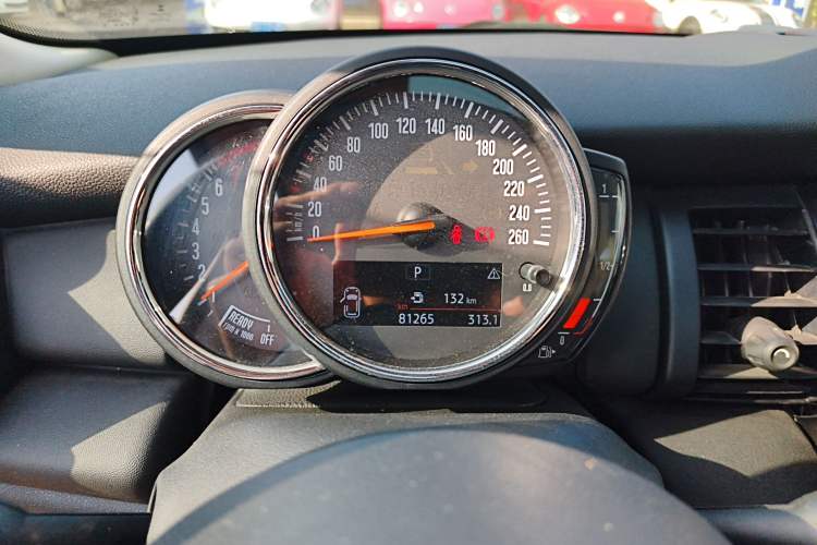 Used MINI 2016 1.2T ONE Pioneer Edition Instrument Cluster