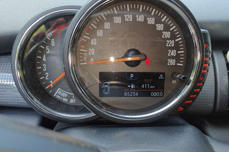 Used MINI 2016 1.5T COOPER Instrument Cluster