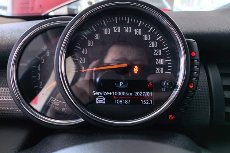 Used MINI 2016 1.5T COOPER Instrument Cluster