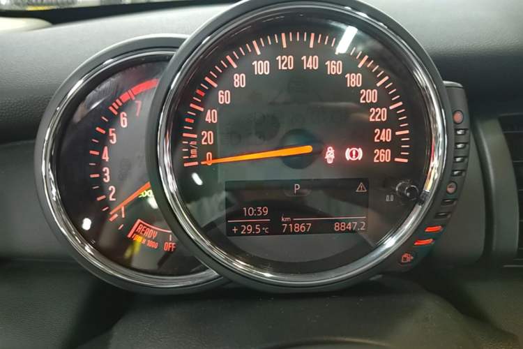 Used MINI 2016 1.2T ONE Pioneer Edition Instrument Cluster