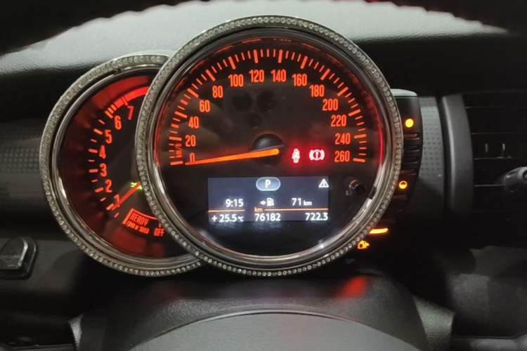 Used MINI 2016 1.5T COOPER Instrument Cluster