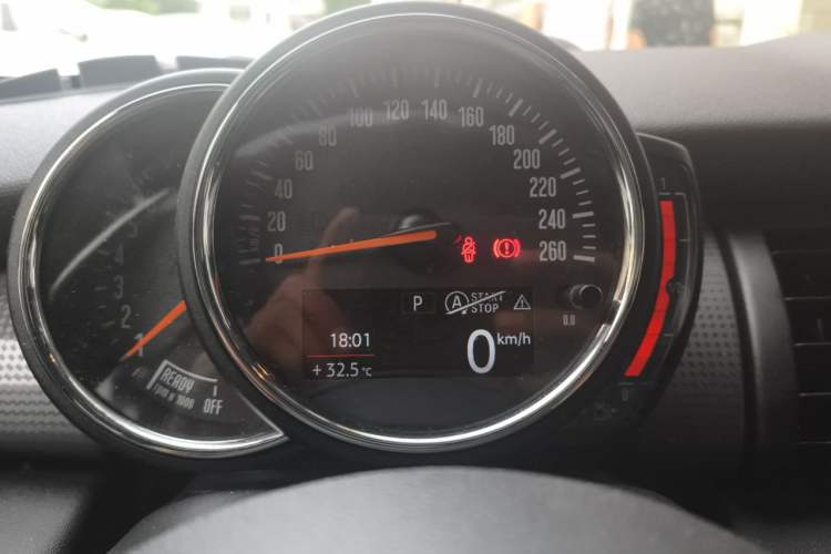 Used MINI 2016 1.5T COOPER Instrument Cluster