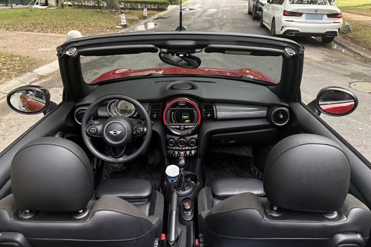 Used MINI 2016 1.5T COOPER CABRIO Interior 1