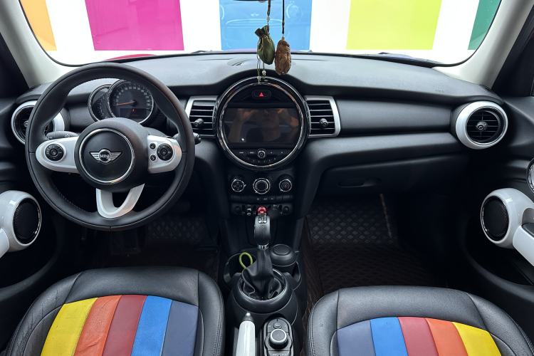 Used MINI 2016 1.2T ONE Pioneer Edition Five-Door Version Interior 1