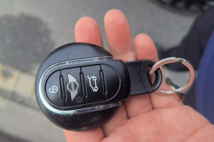 Used MINI 2016 1.5T COOPER Five-Door Edition Interior 1