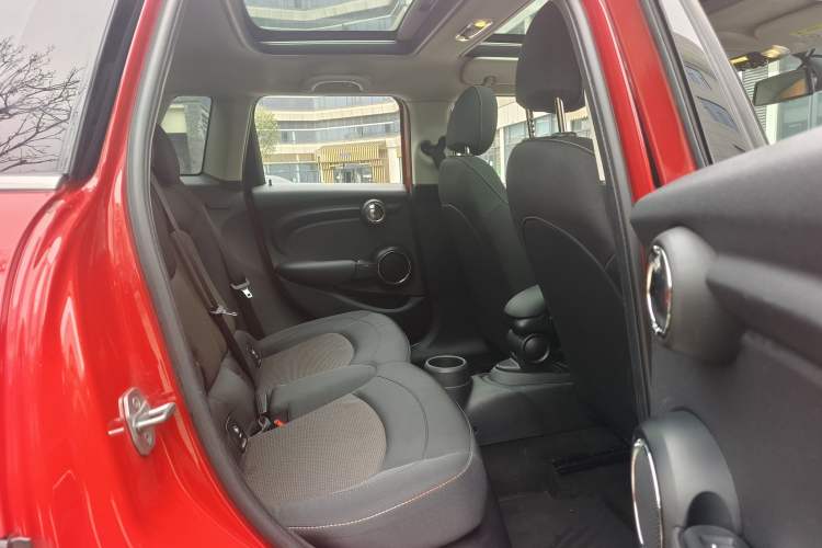 Used MINI 2016 1.2T ONE Pioneer Edition Five-Door Version Interior 2