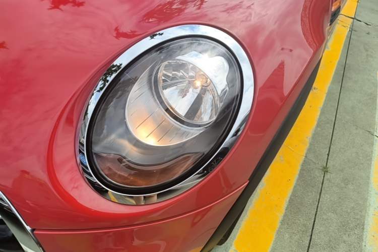 Used MINI 2016 1.5T COOPER Five-Door Edition Left Front Headlight