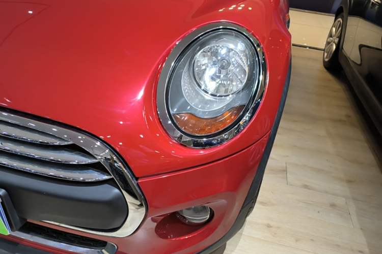 Used MINI 2016 1.2T ONE Pioneer Edition Left Front Headlight