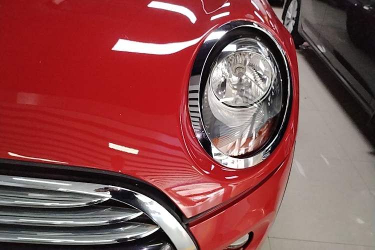 Used MINI 2016 1.5T COOPER Five-Door Edition Left Front Headlight