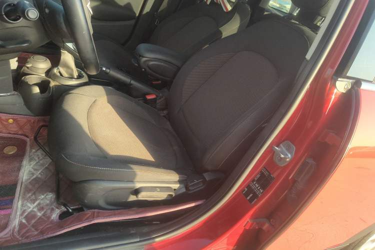 Used MINI 2016 1.2T ONE Pioneer Edition Five-Door Version Left Front Seat