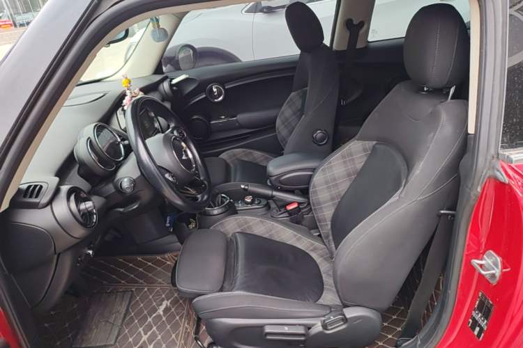 Used MINI 2016 1.5T COOPER Left Front Seat