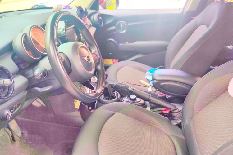 Used MINI 2016 1.2T ONE Five-Door Edition Left Front Seat