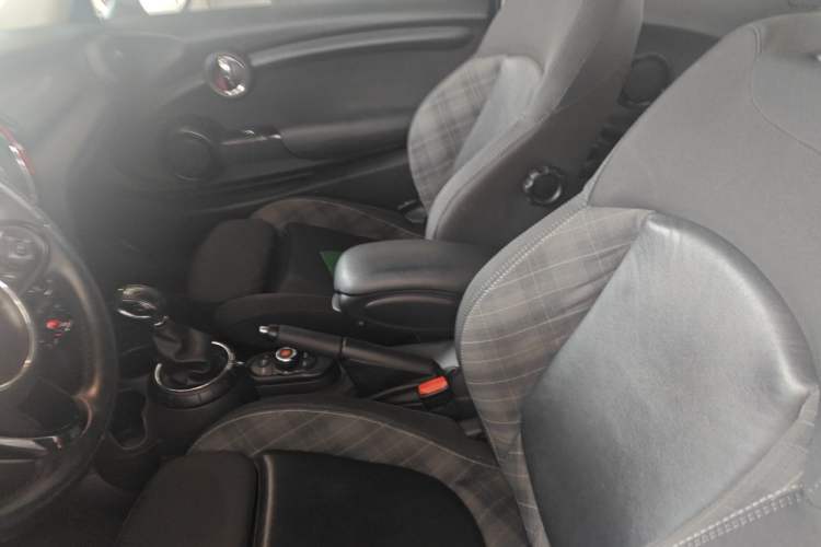 Used MINI 2016 1.5T COOPER Left Front Seat