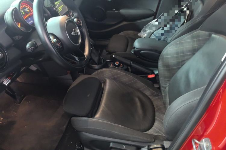 Used MINI 2016 1.5T COOPER Five-Door Edition Left Front Seat