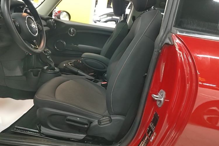 Used MINI 2016 1.2T ONE Pioneer Edition Left Front Seat