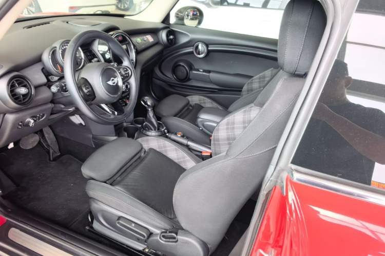 Used MINI 2016 1.5T COOPER Left Front Seat