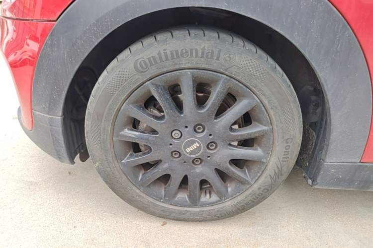 Used MINI 2016 1.5T COOPER Left Front Wheel Hub