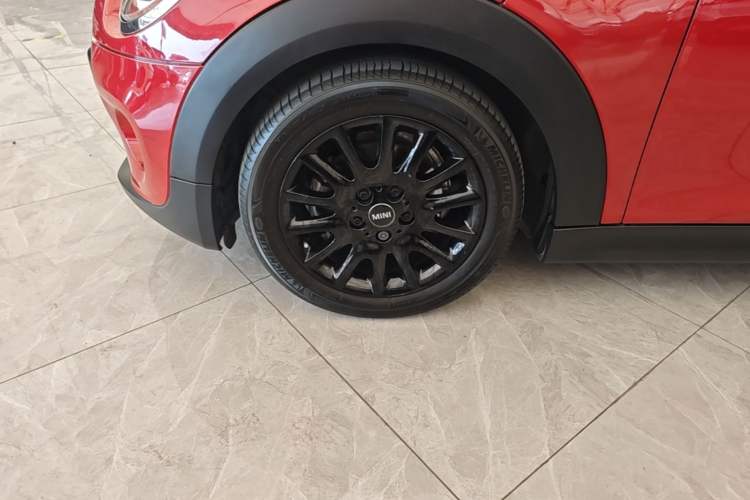 Used MINI 2016 1.5T COOPER Left Front Wheel Hub