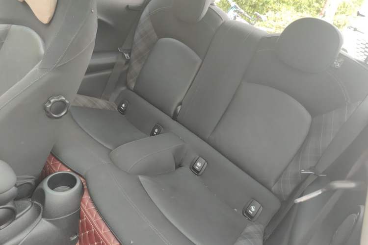 Used MINI 2016 1.5T COOPER Avant-Garde Left Rear Seat