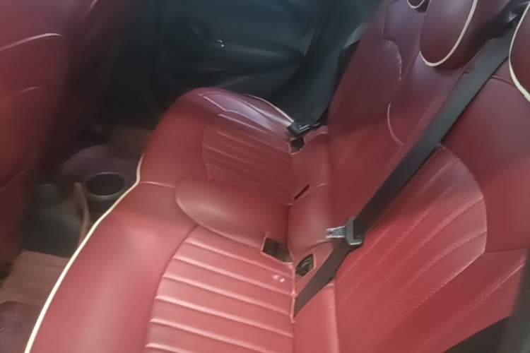 Used MINI 2016 1.2T ONE Five-Door Edition Left Rear Seat