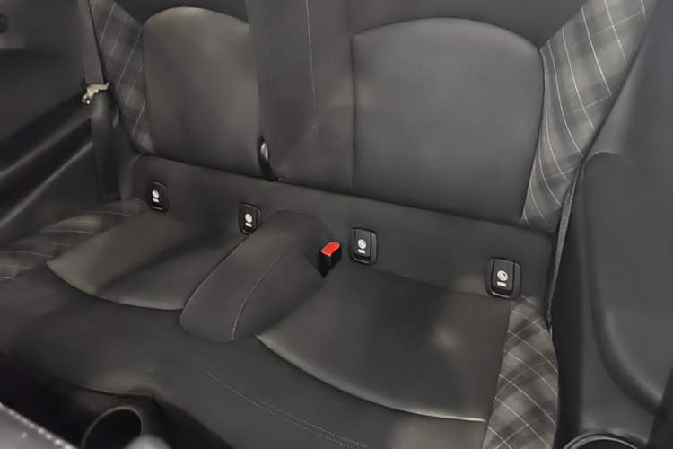 Used MINI 2016 2.0T COOPER S Manual Left Rear Seat