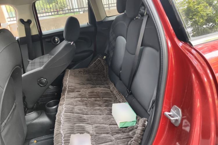 Used MINI 2016 1.5T COOPER Five-Door Edition Left Rear Seat