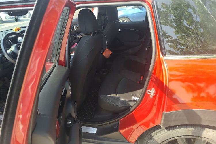 Used MINI 2016 2.0T COOPER S Five-Door Edition Left Rear Seat