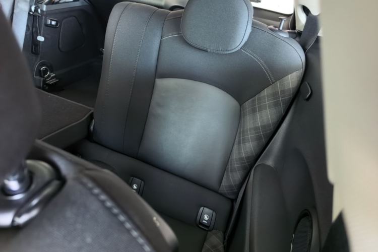 Used MINI 2016 1.5T COOPER Left Rear Seat