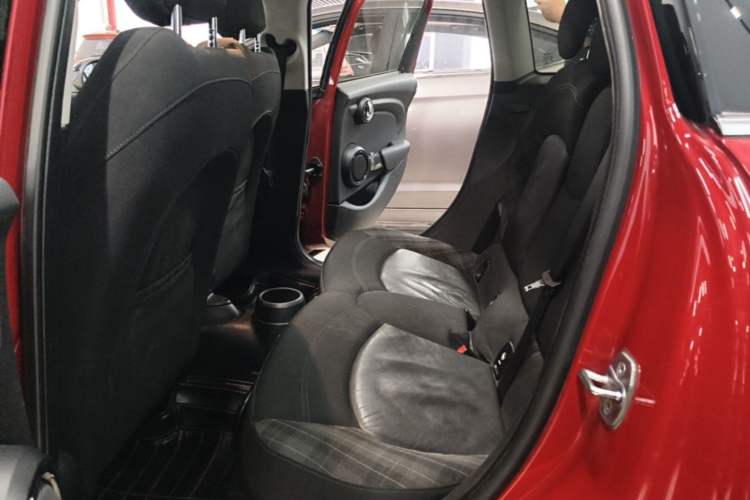 Used MINI 2016 1.5T COOPER Five-Door Edition Left Rear Seat