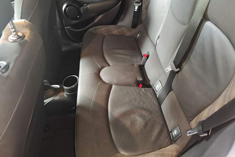 Used MINI 2016 1.5T COOPER Five-Door Edition Left Rear Seat