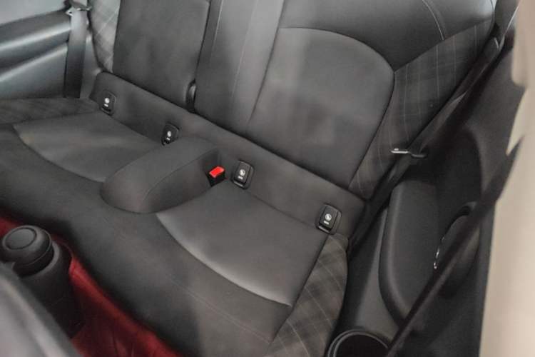 Used MINI 2016 1.5T COOPER Left Rear Seat