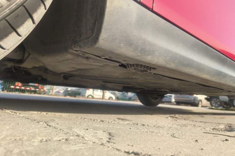 Used MINI 2016 1.2T ONE Pioneer Edition Five-Door Version Left Side Sill
