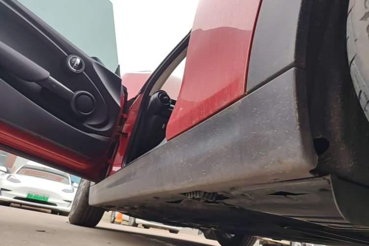 Used MINI 2016 1.5T COOPER Left Side Sill