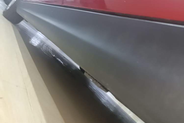 Used MINI 2016 1.2T ONE Five-Door Edition Left Side Sill