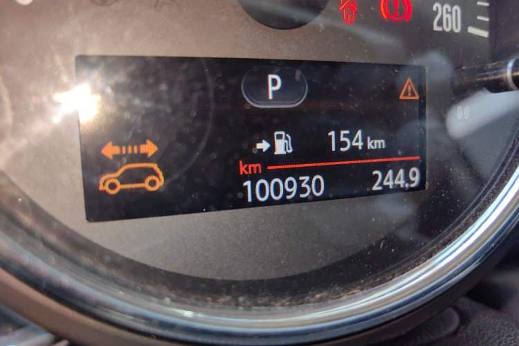 Used MINI 2016 1.2T ONE Pioneer Edition Odometer Close Up