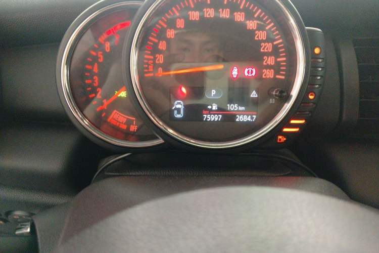 Used MINI 2016 1.2T ONE Pioneer Edition Odometer Close Up