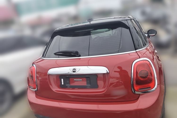 Used MINI 2016 1.5T COOPER Five-Door Edition Rear