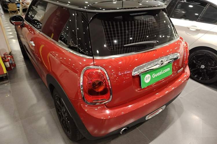 Used MINI 2016 1.5T COOPER Rear Left 45 Deg
