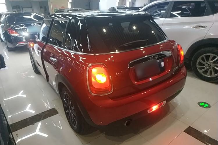 Used MINI 2016 1.5T COOPER Five-Door Edition Rear Left 45 Deg
