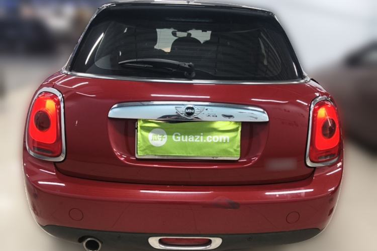 Used MINI 2016 1.5T COOPER Five-Door Edition Rear