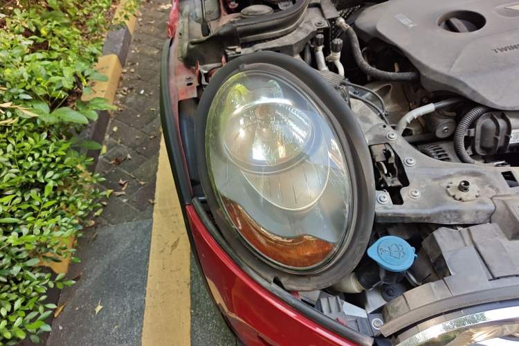 Used MINI 2016 1.5T COOPER Five-Door Edition Right Front Headlight