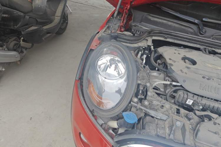 Used MINI 2016 1.5T COOPER Right Front Headlight
