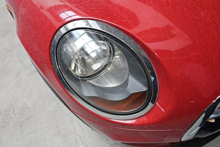 Used MINI 2016 1.5T COOPER Five-Door Edition Right Front Headlight