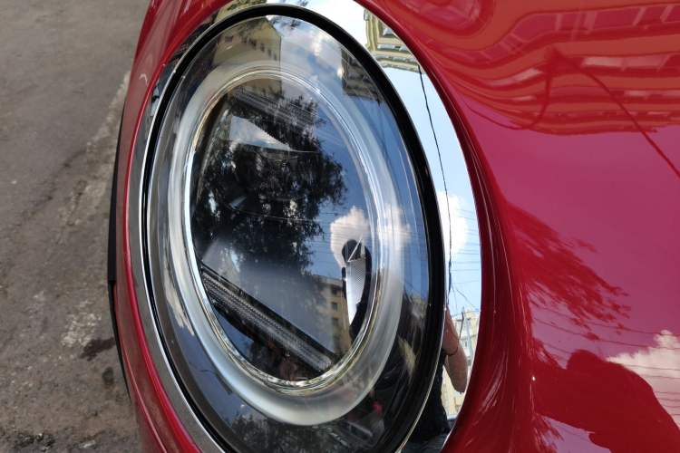 Used MINI 2016 1.2T ONE Pioneer Edition Five-Door Version Right Front Headlight