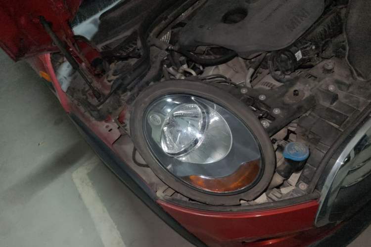 Used MINI 2016 1.2T ONE Five-Door Edition Right Front Headlight
